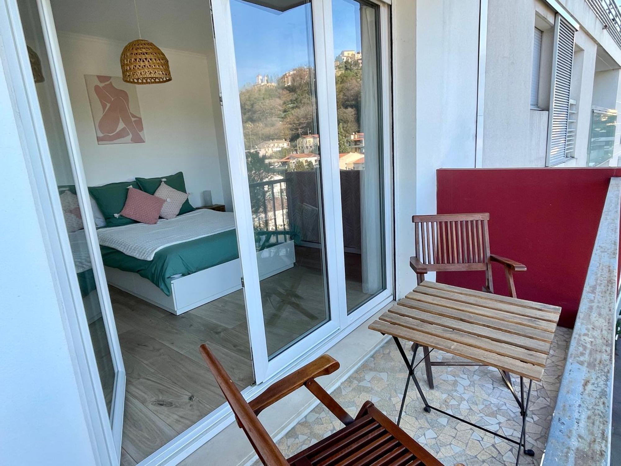 Bright Appartment With View Καν-συρ-Μερ Εξωτερικό φωτογραφία